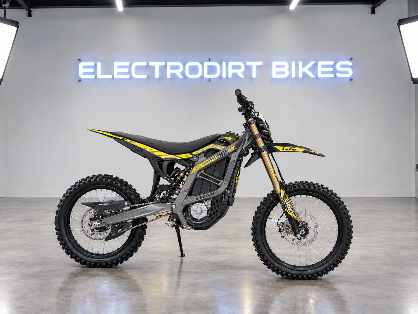 2024 SUR-RON ULTRA BEE (74V / 12.5KW) – DESERT BROWN
